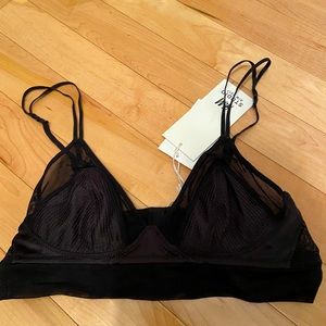 Sexy Black Bra Bralette Lingerie 
New with tags 
Size 6